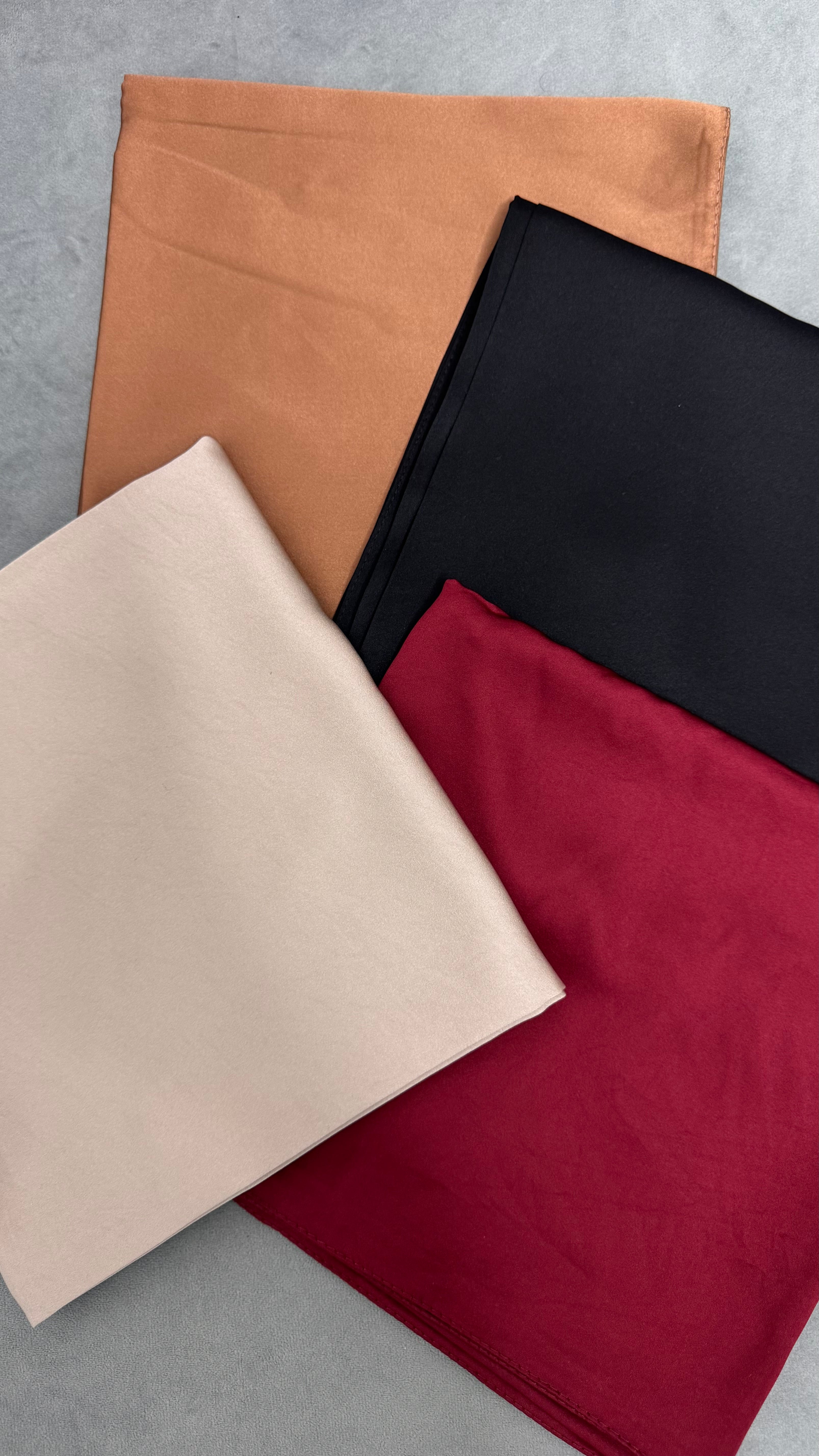 מרובעת משי-4 צבעים