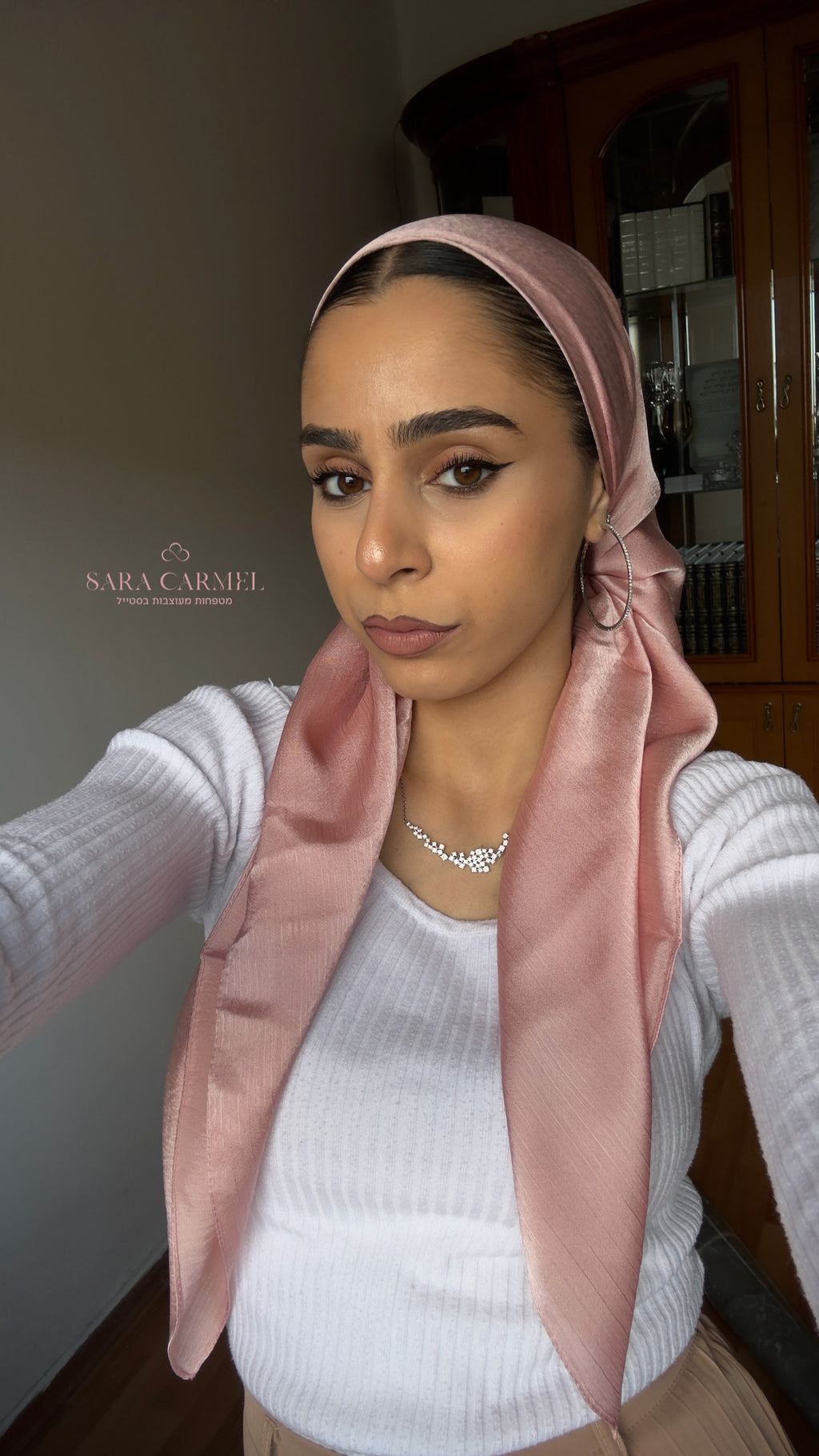 מרובעת סאטן-וורוד