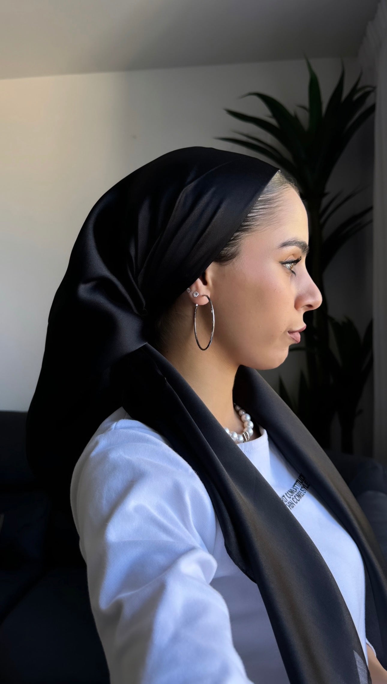 מרובעת סאטן- שחור